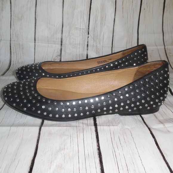 Michael Kors RARE Studded Black Leather Flats Shoe - Picture 5 of 11